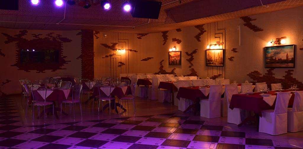 Agat Hotel Minszk Étterem fotó